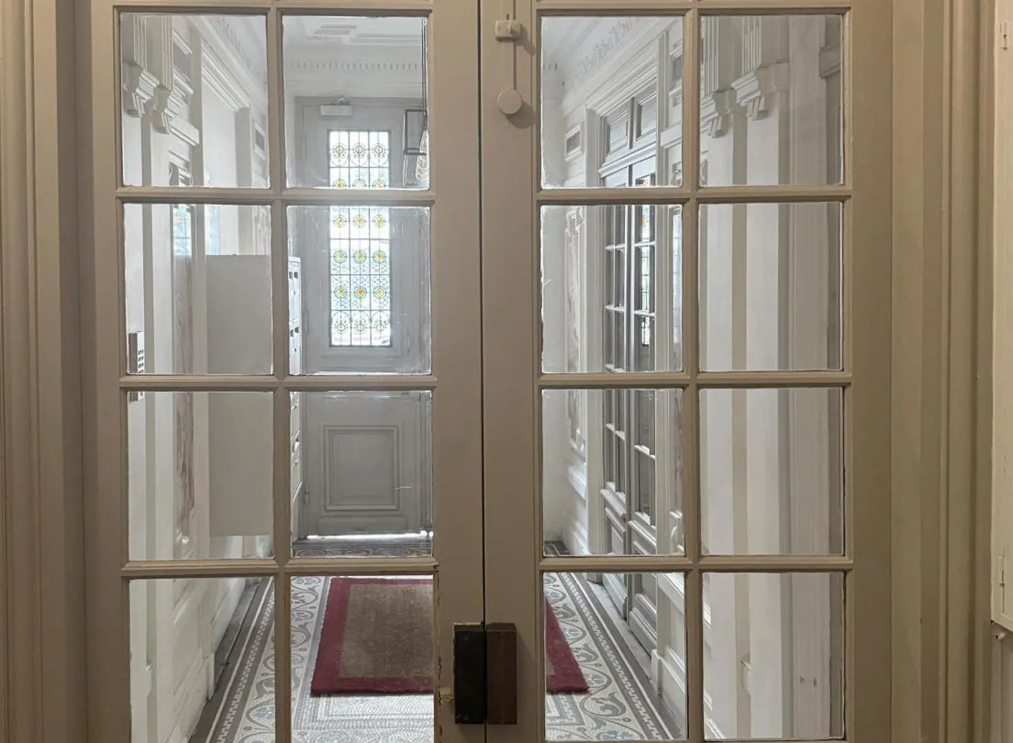 Studio Climatise Pour 1 Ou 2 Personnes Au 109 Avenue Mozart Paris 16 0*,