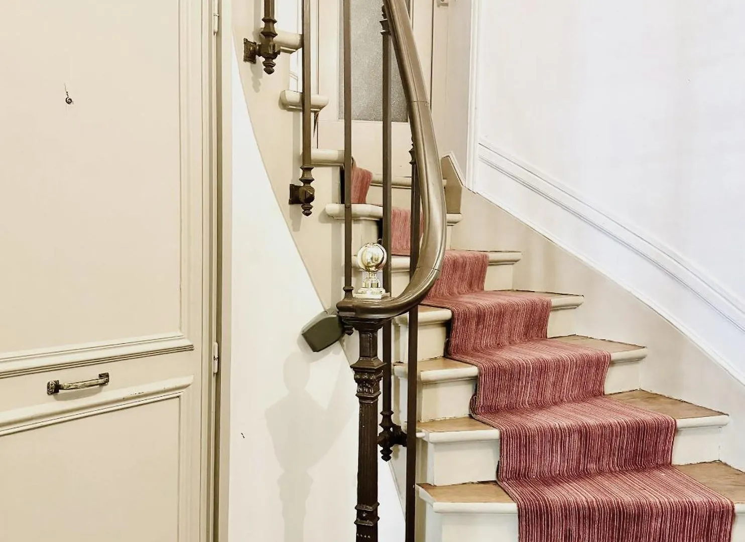 Studio Climatise Pour 1 Ou 2 Personnes Au 109 Avenue Mozart Paris 16
